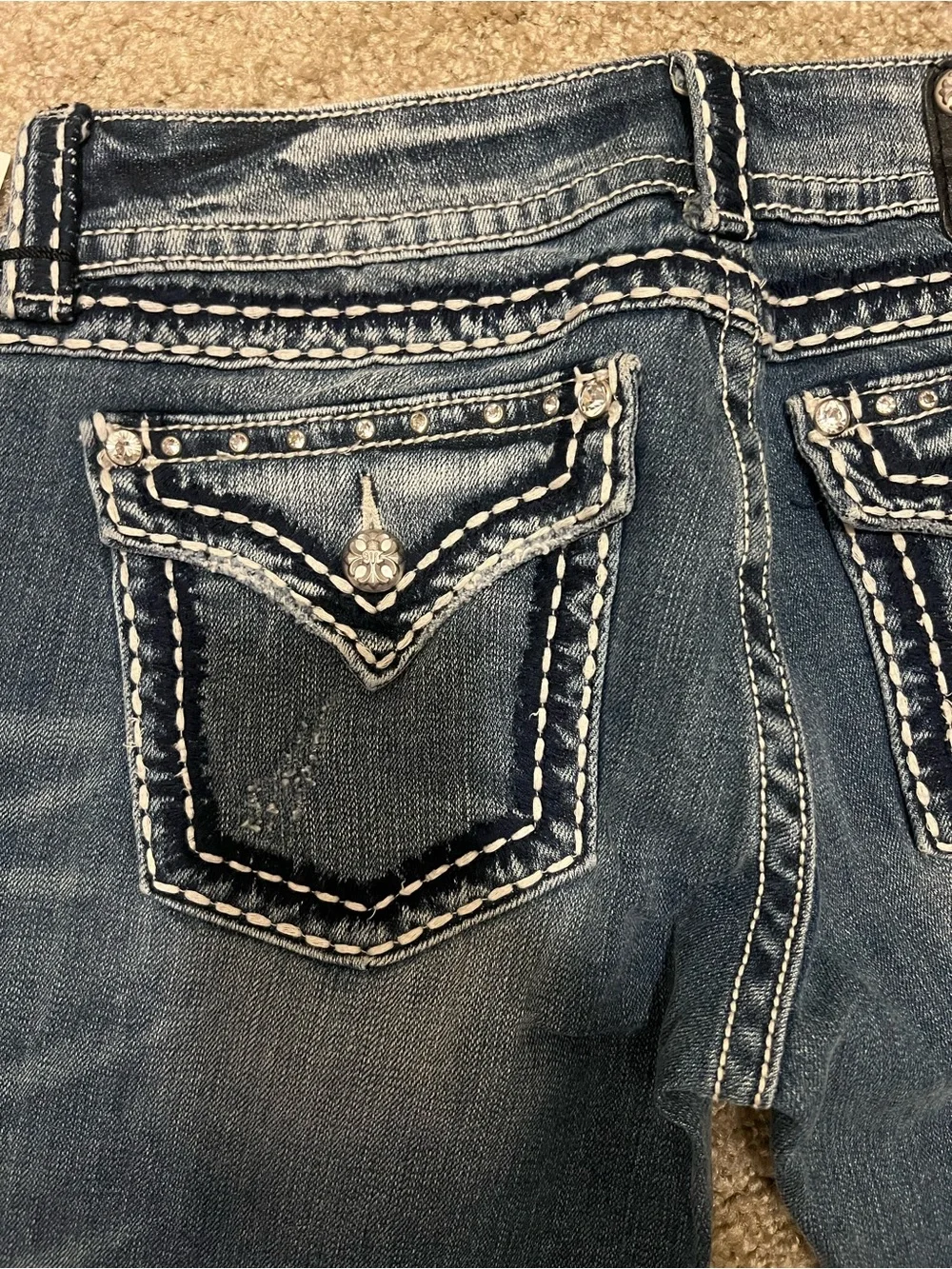 Miss Me jeans Y2k low rise boot cut NWT saddle stitching‎ gemstones 31 RARE